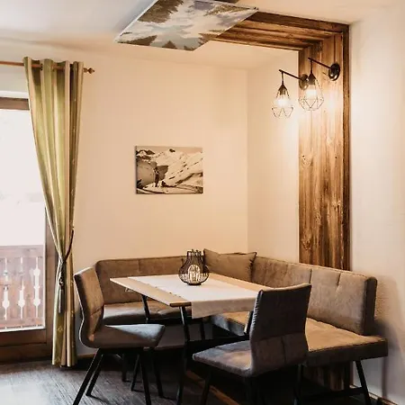 Alte Schmiede - Kleine 3* Wagrain